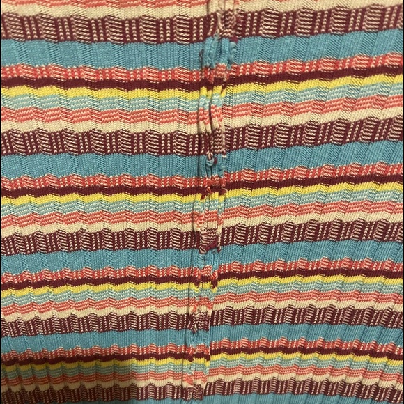 FREE PEOPLE SHIRT! - Picture 2 of 5